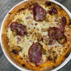Pizza amante-della carne