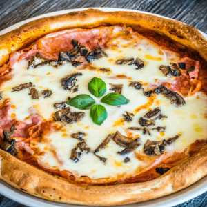 Pizza Prosciutto Cotto e Funghi